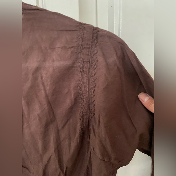 Karma Highway (LA) embroidered 3/4 top ⭕️3/$15⭕️ - Picture 9 of 9